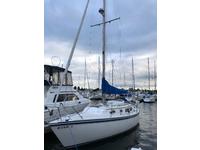 1987 Racine Riverside Marina Wisconsin 30 Capital Yachts Newport 30 MKIII