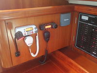 Beneteau 411 Oceanis Click to launch Larger Image