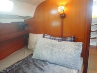 Beneteau 411 Oceanis Click to launch Larger Image