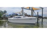 Hunter 240