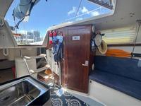 Catalina 250 wheel steering wing keel Click to launch Larger Image
