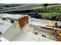 Com-Pac Horizon Cat Boat Click to launch Larger Image