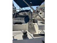 Hunter 31 Click to launch Larger Image
