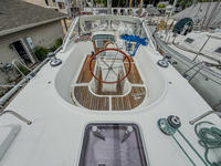 Beneteau Oceanis Clipper 423 Click to launch Larger Image
