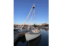 Pacific Seacraft Dana 24 Click to launch Larger Image