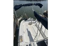 hunter 240 1250 with motor & trailer Click to launch Larger Image