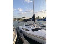 hunter 240 1250 with motor & trailer Click to launch Larger Image