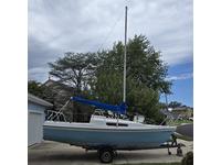 MacGregor 22 Click to launch Larger Image