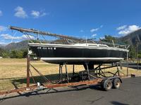 1982 North Bonneville Washington 24.58 Catalina Capri 25