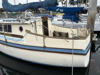 26' 1978 Nor'Sea Pilot House Sloop Pilot House Sloop Click to launch Larger Image