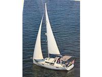 Beneteau Oceanis 41 Click to launch Larger Image