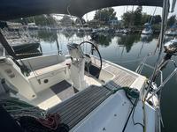 Beneteau Oceanis 310 Click to launch Larger Image