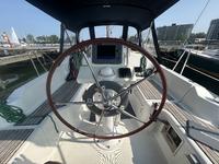 Beneteau Oceanis 310 Click to launch Larger Image