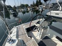 Beneteau Oceanis 310 Click to launch Larger Image
