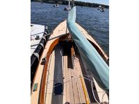 1997 28'  STUART MARINE KNOCKABOUT SLOOP  Click to launch Larger Image