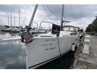 Jeanneau Sun Odyssey 349 Click to launch Larger Image