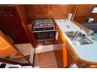 Beneteau 323 Click to launch Larger Image