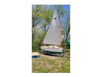 2004 MENGER 19' CATBOAT  Click to launch Larger Image