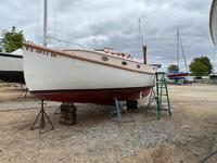 1999 23'  MENGER CATBOAT  Click to launch Larger Image