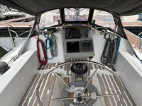 Beneteau 32S5 Click to launch Larger Image