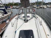 Beneteau 32S5 Click to launch Larger Image