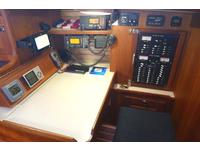 Valiant 42 Center Cockpit Click to launch Larger Image