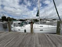 Beneteau 331 Click to launch Larger Image