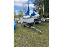 Hunter 18.5 Click to launch Larger Image