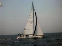 1987 Dartmouth Massachusetts 37 Hunter Legend