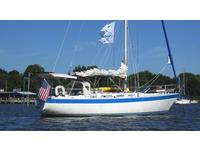 Wauquiez Centerboard sloop Click to launch Larger Image