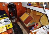 Philip rhodes sailboat ranger 28'6 Click to launch Larger Image