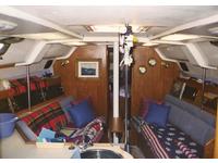 1987 Port Orchard Marina Washington 35'6 Hunter Legend