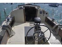 Islander Yachts USA Islander Bahama 30 Click to launch Larger Image