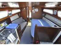 Islander Yachts USA Islander Bahama 30 Click to launch Larger Image