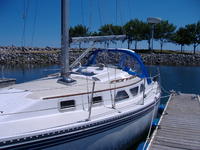 Capital Yachts Newport 31 Click to launch Larger Image