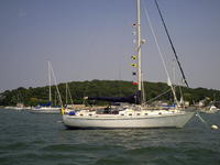 1984 Hingham Massachusetts 42 Fort Myers Yacht Brewer 12.8