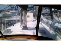 GulfStar Center Cockpit Click to launch Larger Image