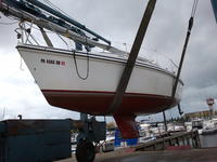 Hunter Hunter 27 Click to launch Larger Image