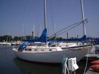 1968 Clinton Connecticut 37 Chris Craft Apache