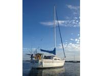 Catalina 1989 tall rig / wing keel / universal diesel Click to launch Larger Image