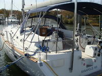 Beneteau Oceanis 523 Click to launch Larger Image