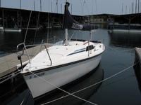 Hunter 23 Click to launch Larger Image