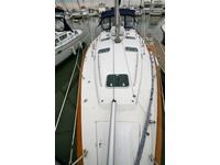 Beneteau 411 Click to launch Larger Image