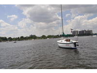 Cal 1979 Cal II 25 Click to launch Larger Image