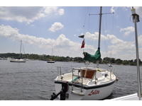 Cal 1979 Cal II 25 Click to launch Larger Image