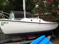 COM-PAC  YACHT 16 ft cabin sloop