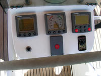 Beneteau France Beneteau OCEANIS 40 CC Click to launch Larger Image