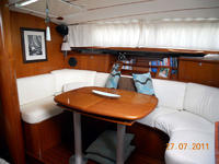 Beneteau France Beneteau OCEANIS 40 CC Click to launch Larger Image