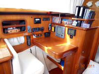 Beneteau France Beneteau OCEANIS 40 CC Click to launch Larger Image