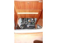 HUNTER 41 DS Click to launch Larger Image